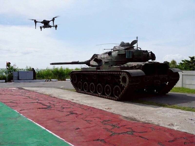 無人機部隊加入聯合防禦操演 引導戰車火力精準制敵