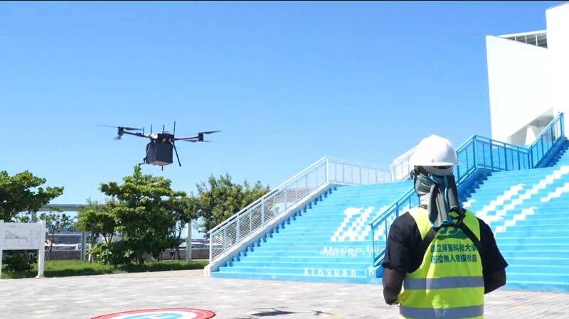 無人機救援小琉球「關島」! 天氣不佳實測送藥、送物資