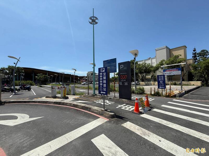 宜蘭轉運站淪機車排氣管殺肉場? 竊賊遭網友諷「外行」