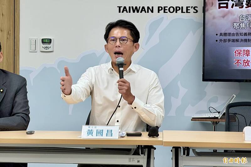 中聯致癌油延燒!黃國昌嗆卓榮泰下台 網酸:有種就倒閣