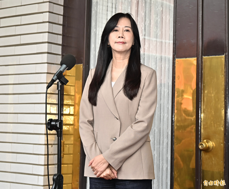 萬美玲遭爆挺霸凌逼走想保護學生的老師 吳靜怡：妳憑什麼啊