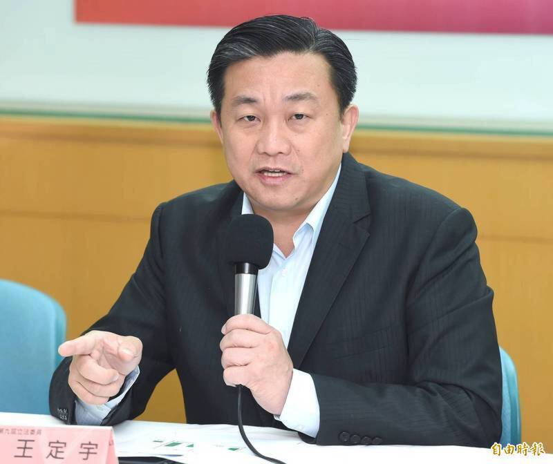 解密檔案爆曾被吸收當「抓耙仔」？ 王定宇駁：荒謬可笑