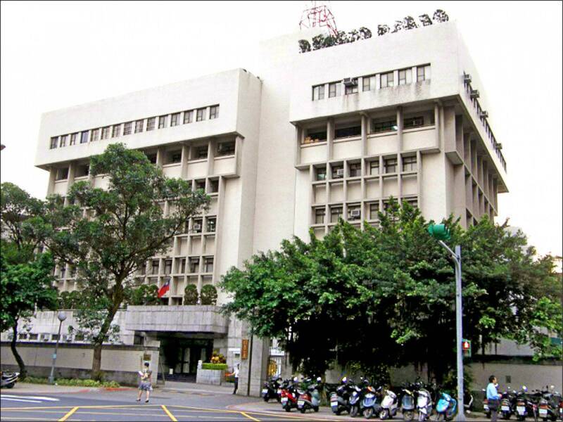台北市調查處調查官倒臥辦公室 警、消到場已無生命跡象