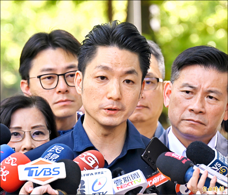 致癌油風暴》被蔣萬安針對 高市府:5年查廠6次 抽驗18件
