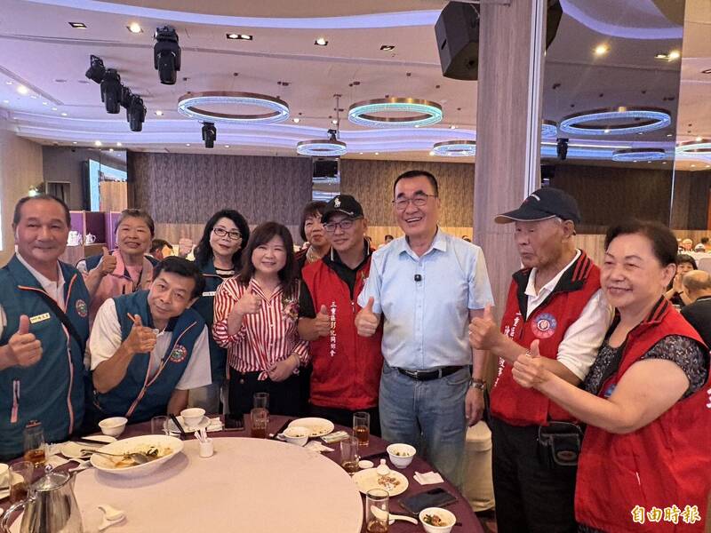 搶旅外鄉親票! 李四川出席彰友會活動爭取支持
