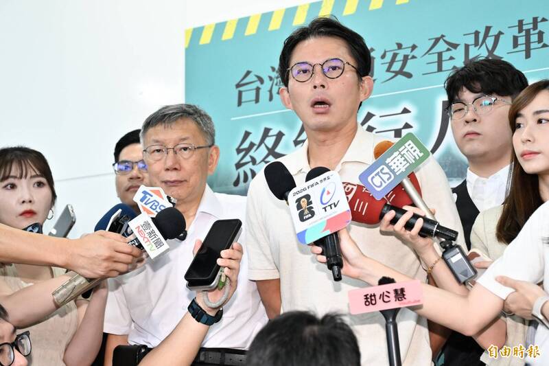 稱嚴審預算是職責 黃國昌:4年多50億搞成「食安五空」