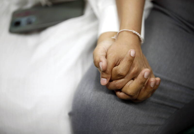 女生靠結婚翻身?網友分析:「二次投胎」代價很大……