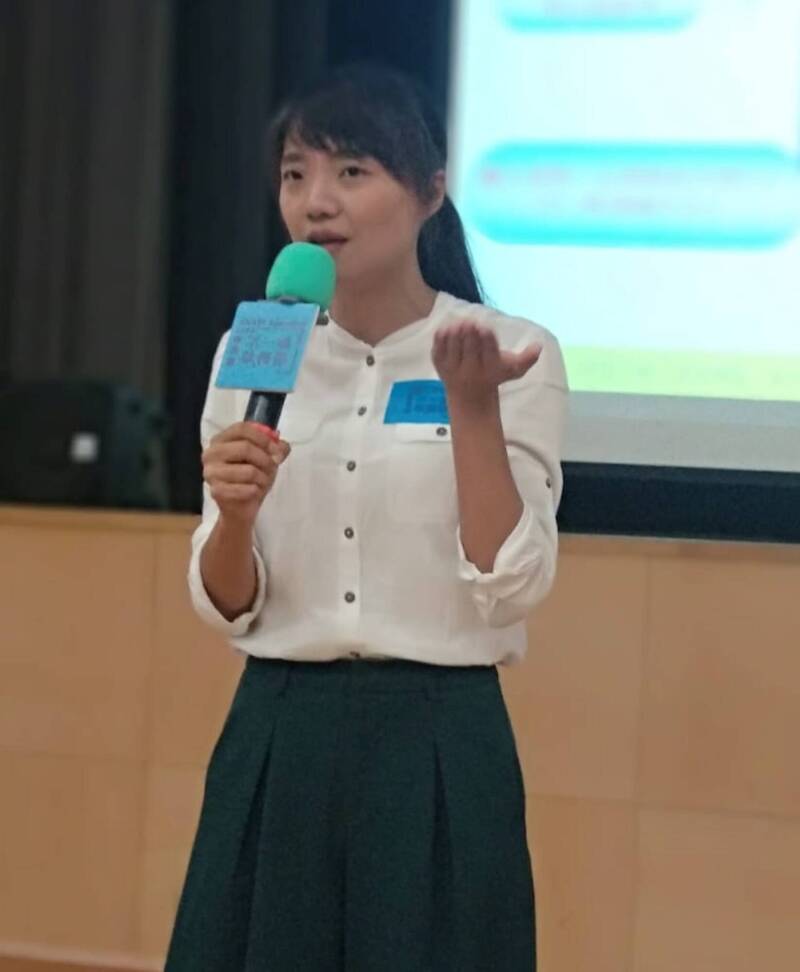 雲林縣樟湖生態國中小老師陳綺華獲師鐸獎殊榮。(教育部提供)