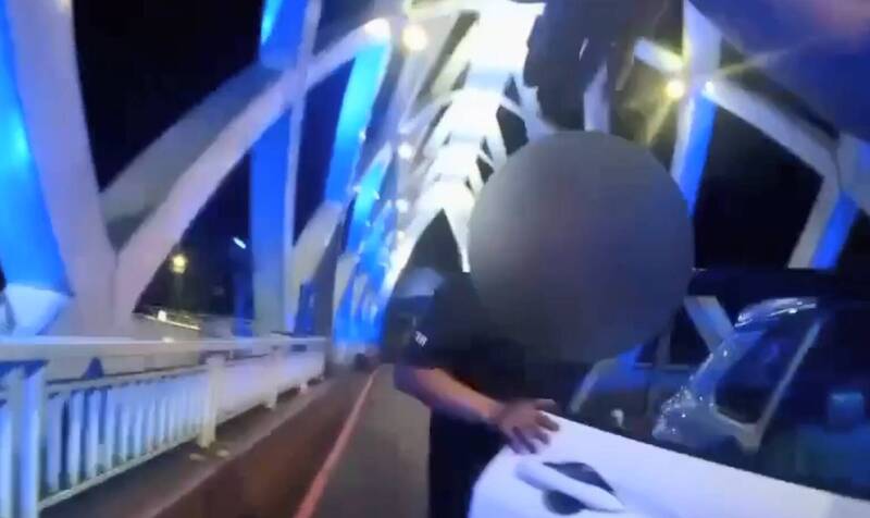 無牌機車掛遺失電動車牌趴趴走 熱心男尾隨19公里報警攔截