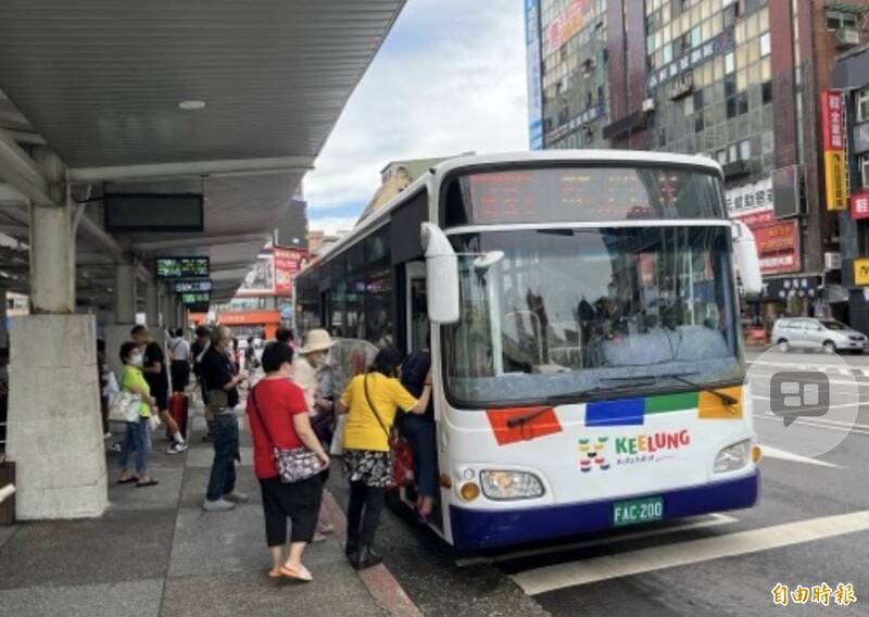 基隆公車處招募13位駕駛 9月起優先恢復減班路線
