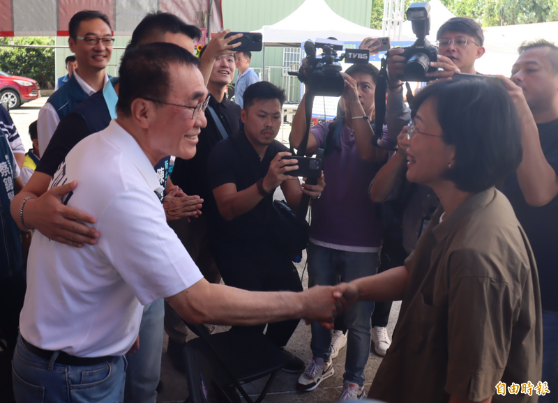 「這網媒」民調稱李四川領先蘇巧慧 李正皓:是黃國昌狗仔集團新窩!