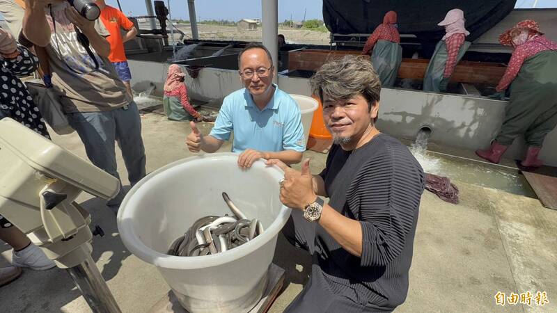 記錄養鰻艱辛 雲林北港子弟楊承樺收購5公噸挺口湖養殖戶