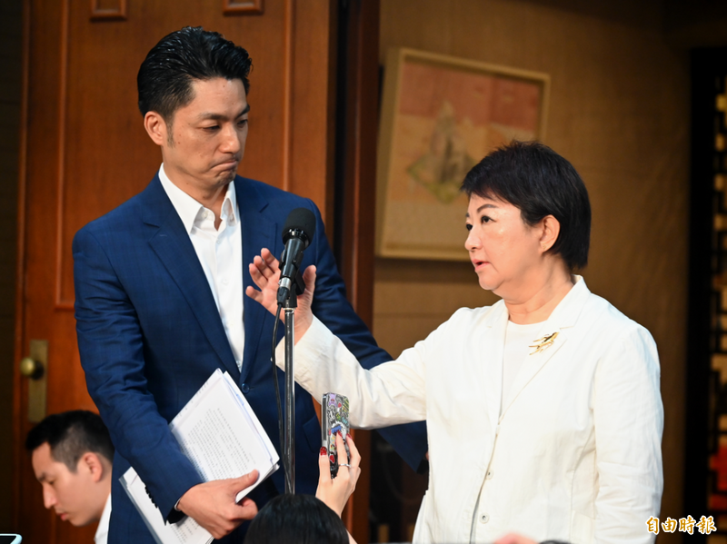 食安會議修法嚴懲中聯!蔣萬安、盧秀燕提前離席 張育萌:根本在護航