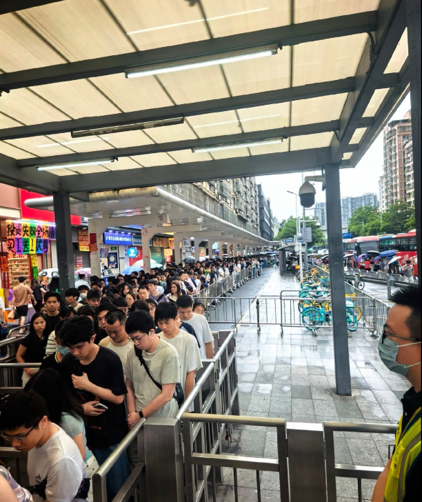 �����ˣ����ڵ���ͻȻȫ�氲��
