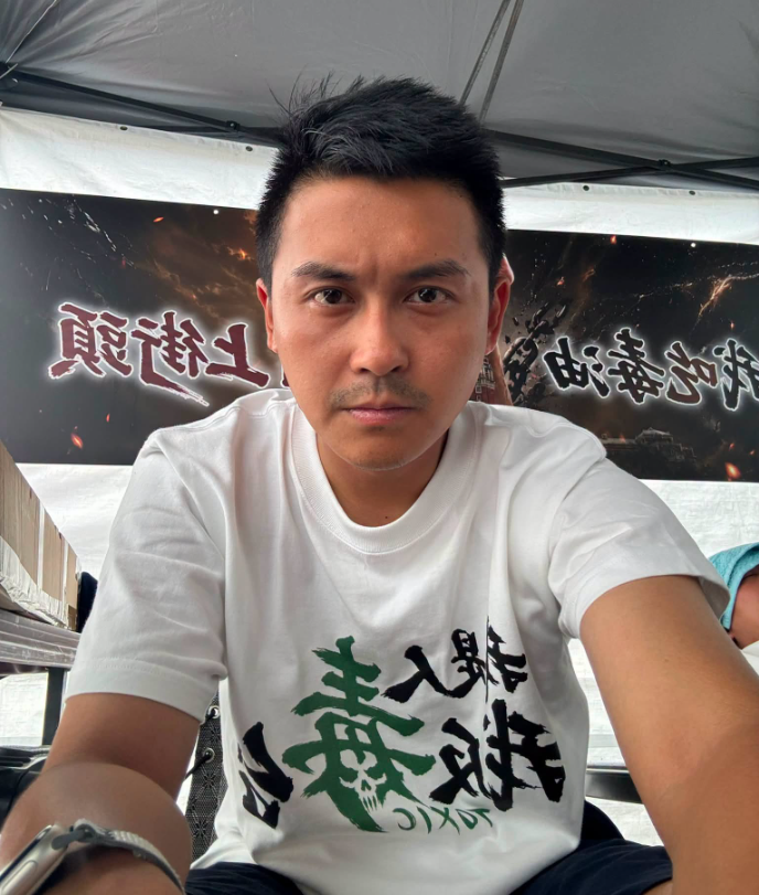 藍營小雞搞絕食駁斥偷吃竟喊「單純去吃東西」 網笑:講實話了
