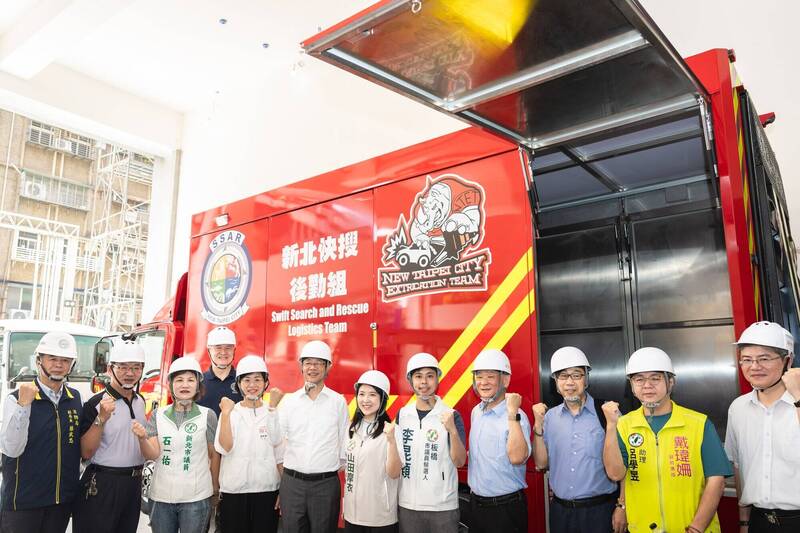 考察板橋莒光消防分隊廳舍工程 蘇巧慧:爭取政院8千萬補助