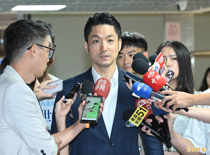 台北市議會民進黨團提「議員索資公開平台」 火速付委員會討論