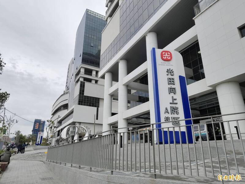 太囂張!光田住院男病患辱罵推擠護理師 下場曝光