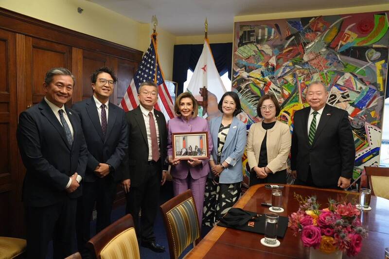 戰力告急!藍白大砍國防無人機預算 美議員提烏俄戰爭示警