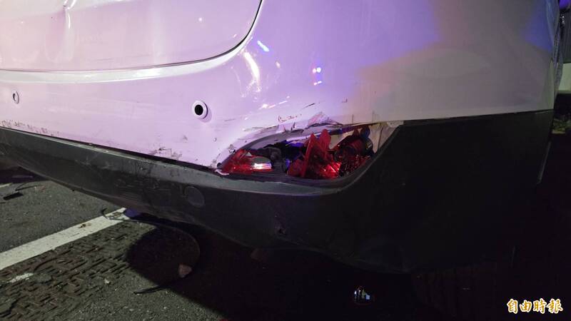 倒車輕碰後車挨告過失傷害 法官判無罪:撞擊震動不如爛路!