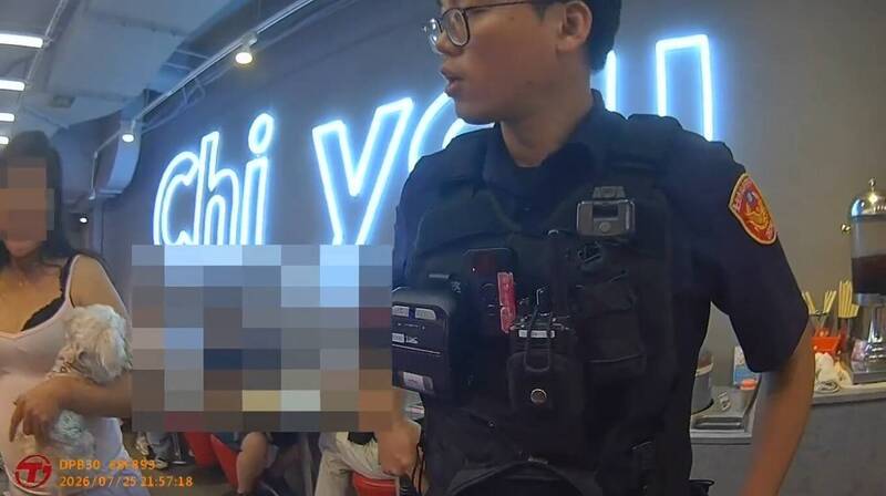前電視台女主播二度大鬧士林夜市 這次是吃鐵板燒沒錢付