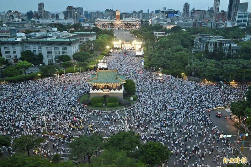 「反毒油」人潮溢出景福門!藍營人士驚喜:年底選情注入強心針