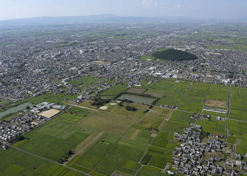 UNESCO認證日本最古都城 稻田下1公尺埋大片宮殿遺跡