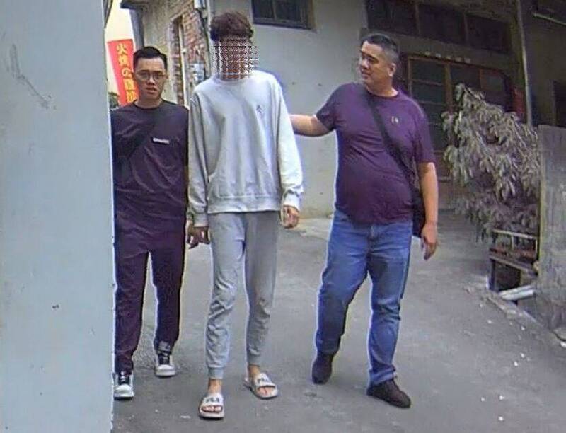 假幣商真洗錢豪奢開名車 九天玄女託夢:勿做壞事果然落網