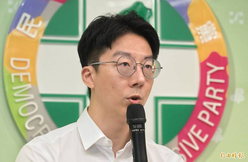 國民黨號召8/1再上街反毒駕 吳崢嘆:手握實權卻不回立院「就事論事」