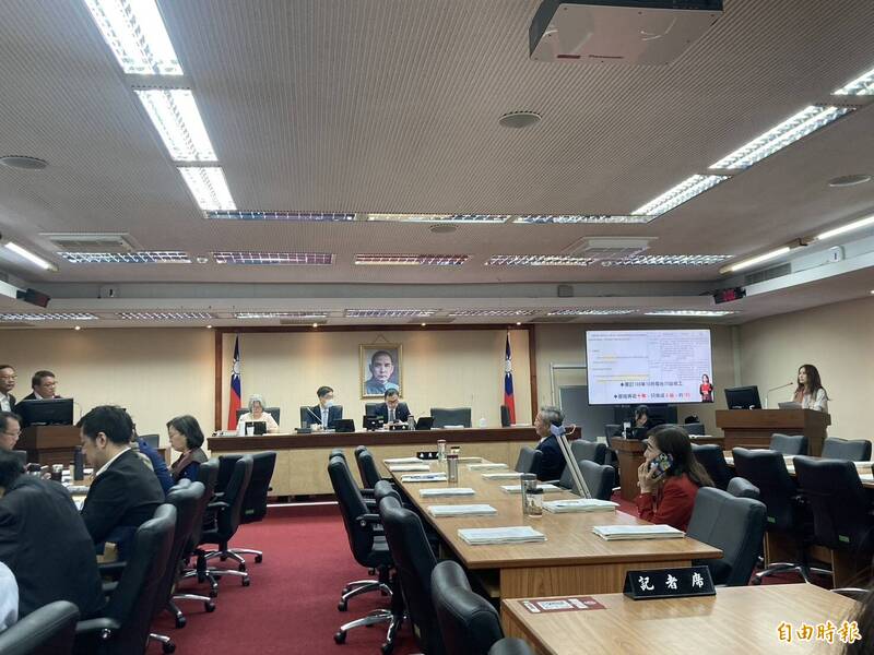 原民廣播電台設置進度遭批緩慢 原民會:跨部會協調拚明年完成