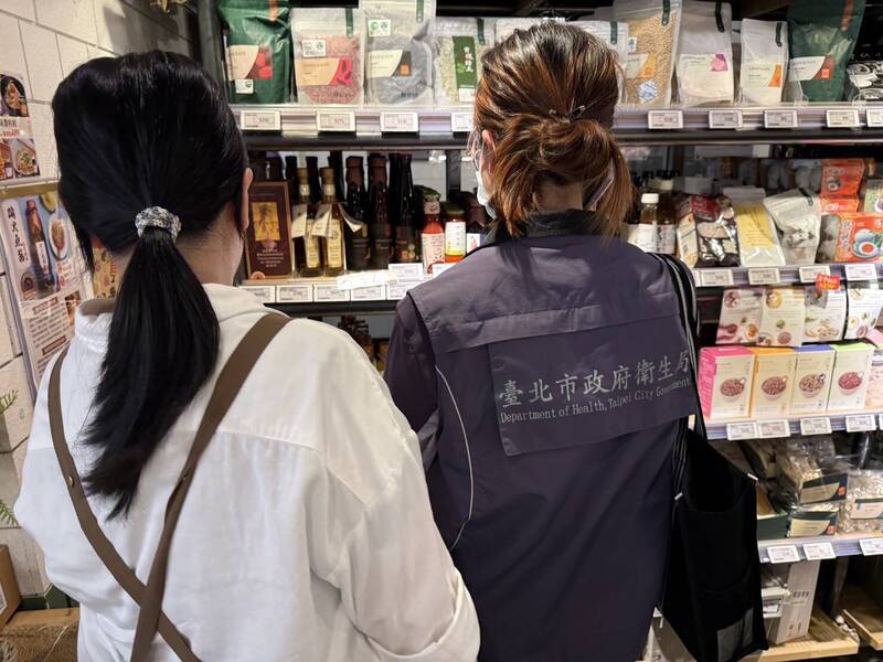 永豐餘苦茶油苯駢芘超標 源頭「源春製油廠」同批產品下架