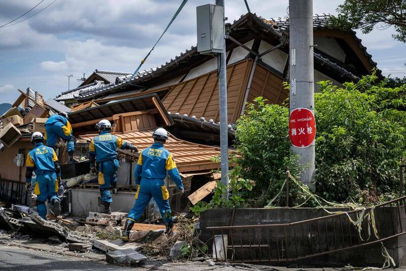 熊本強震》抓緊黃金72小時搶救 目前死亡34人 超過9000人避難中