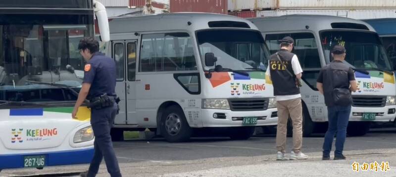 基隆男偷開公車扯「要去保養」 警40分鐘逮人搜出喪屍煙彈