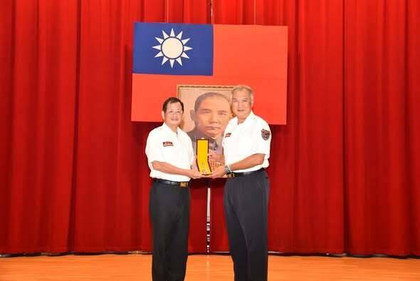 獨家》「災防法」立法功臣!新北消防局主秘張易鴻榮退 轉任百貨集團