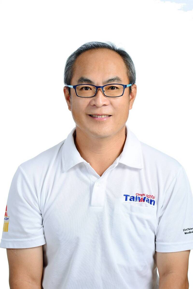 一支木球棒翻轉學生人生 土庫商工教師獲師鐸獎