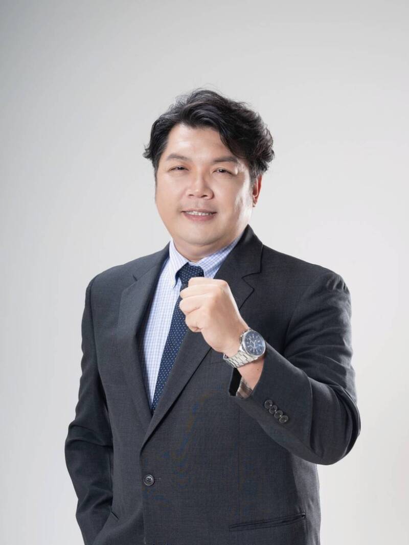年底選情升溫 嘉義縣無黨籍議員何子凡宣布參選竹崎鄉長