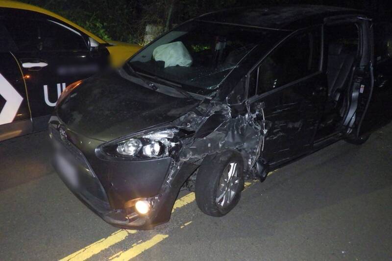 抓到了!台中山道猴跨雙黃線「猛撞對向」肇逃 警車內起出毒品