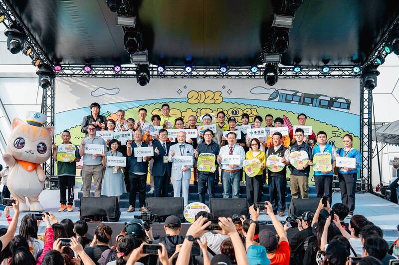2026台日大港水果祭開幕 陳其邁、片山和之應援熊本