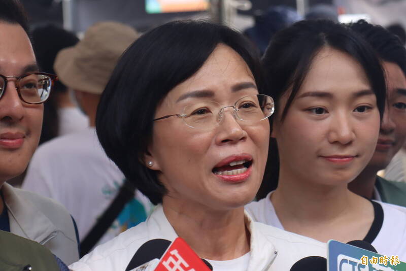 三鶯線通車被對手陣營指「前人種樹巧慧乘涼」蘇巧慧:國民黨在立院擋前瞻預算