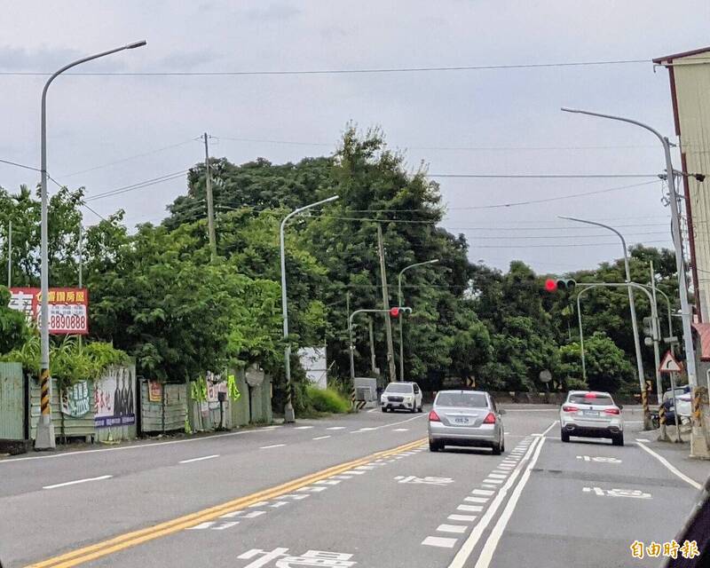 南投台16線休旅車逆撞奪3命 研議測速、調控號誌拚「降速」