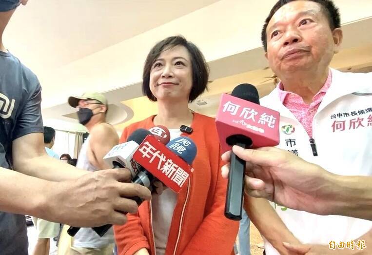 父親節聖杯88顆雞蛋開頭彩 何欣純再批盧秀燕、江啟臣「拿香對拜」