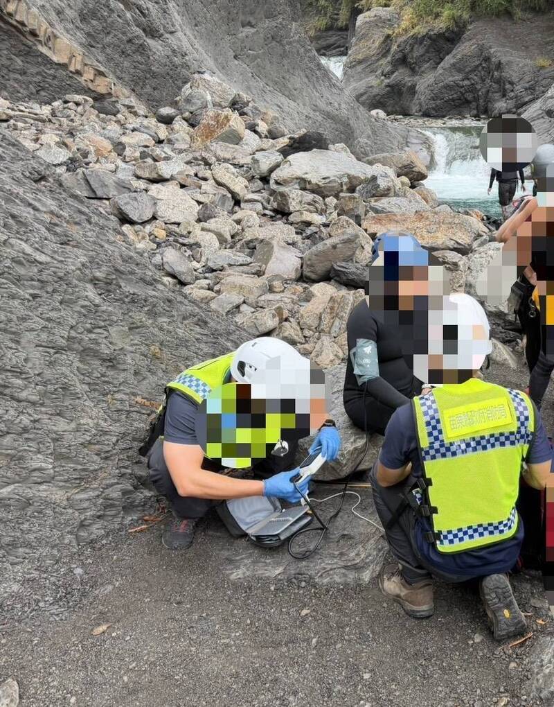 43歲女前往水雲瀑布溯溪嗆水 一度無呼吸心跳