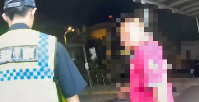 受傷被消遣「你也被欺負」 醫院清潔員拿十字鎬找保全理論