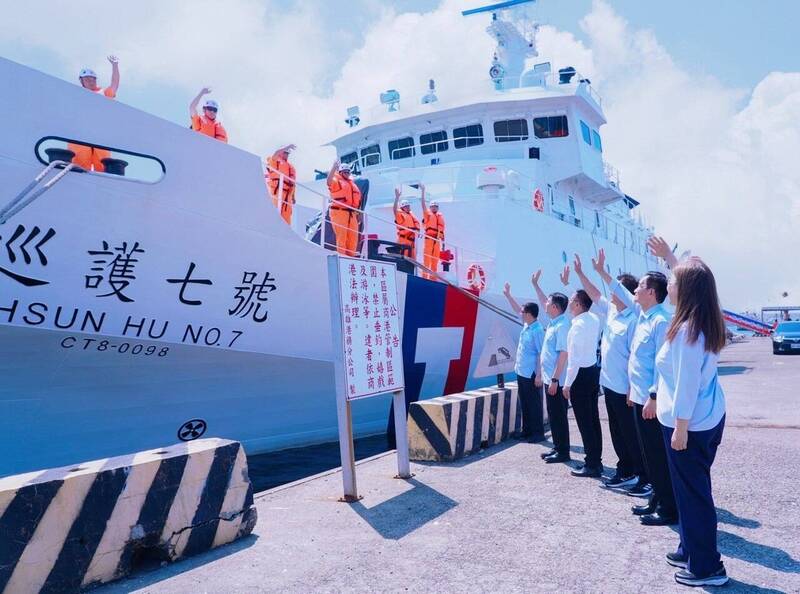 防公海漁源枯竭、打擊不法 海巡署巡護七號返回2週再出航