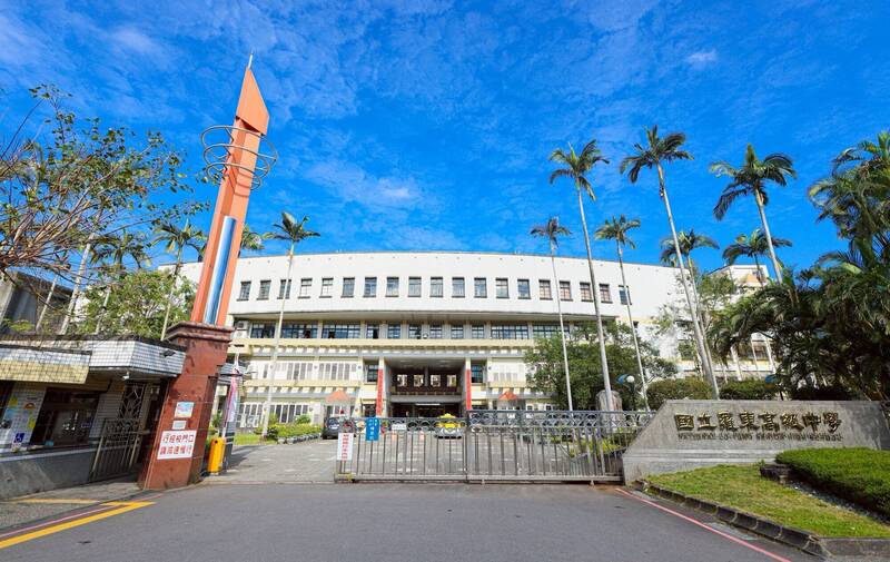 大學分科測驗公布成績 羅東高中5人勇奪6科滿級分