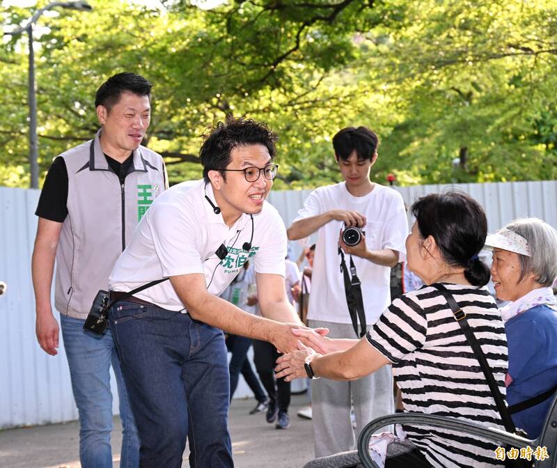 北市午餐招標扯中央發鮮奶政策 沈伯洋直呼「有點詭異」