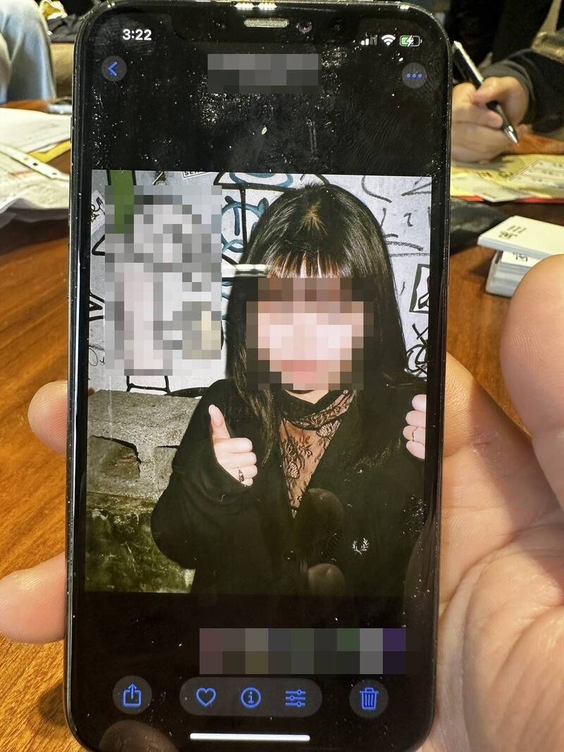以為滑到天菜甜心「單向視訊」背後竟是大漢!網戀盲盒開到性勒索詐彈