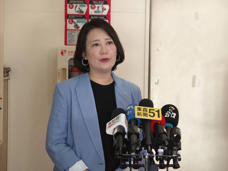 鄭麗文喊「國會最核心」 吳思瑤轟:藍白搶當行政院讓立院成亂源