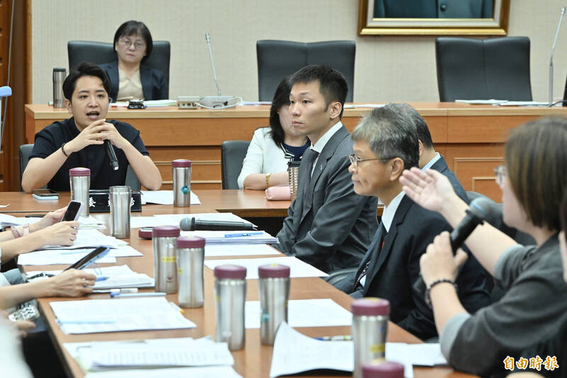 盧秀燕轟中央「令人噁心的嘴臉」 子弟兵羅廷瑋昔日金句遭翻出