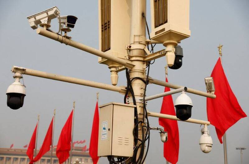 赴中小心回不來? 中國出入境新規上路前 《紐時》揭台人遭建檔追蹤
